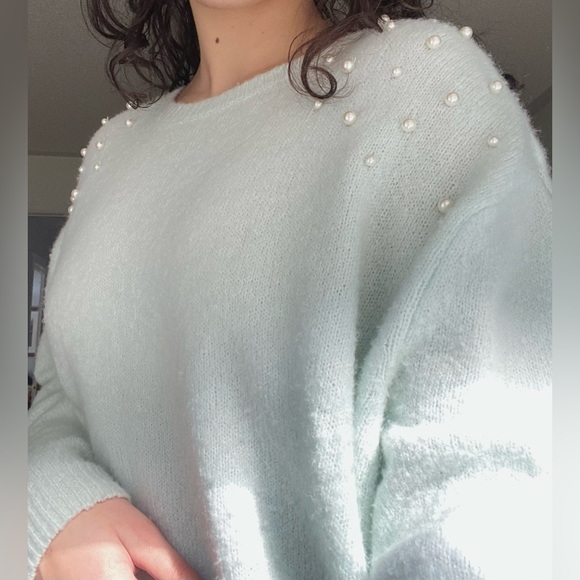 H&M Light Green Loose Shirt - Picture 2 of 6